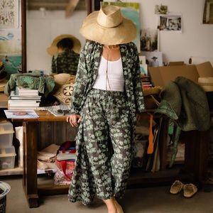 Virginia Johnson Kimono Robe in Hollyhock print